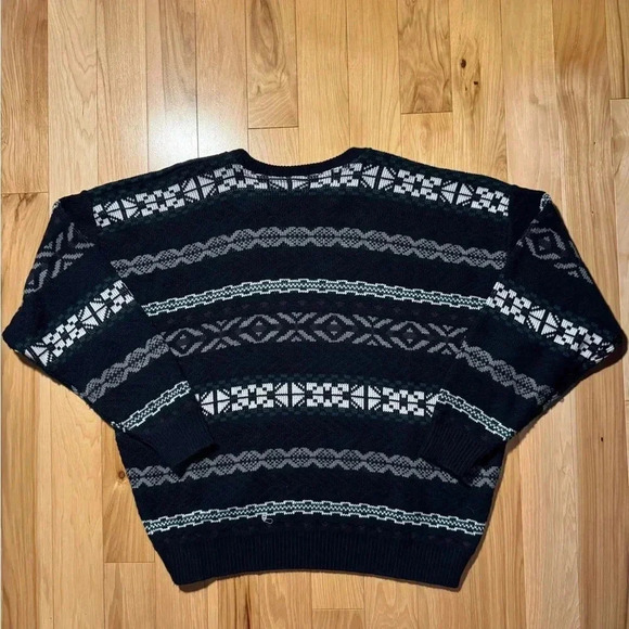 Vintage Club International Made in Canada Pull Over Sweater Sz XL - Picture 4 of 5